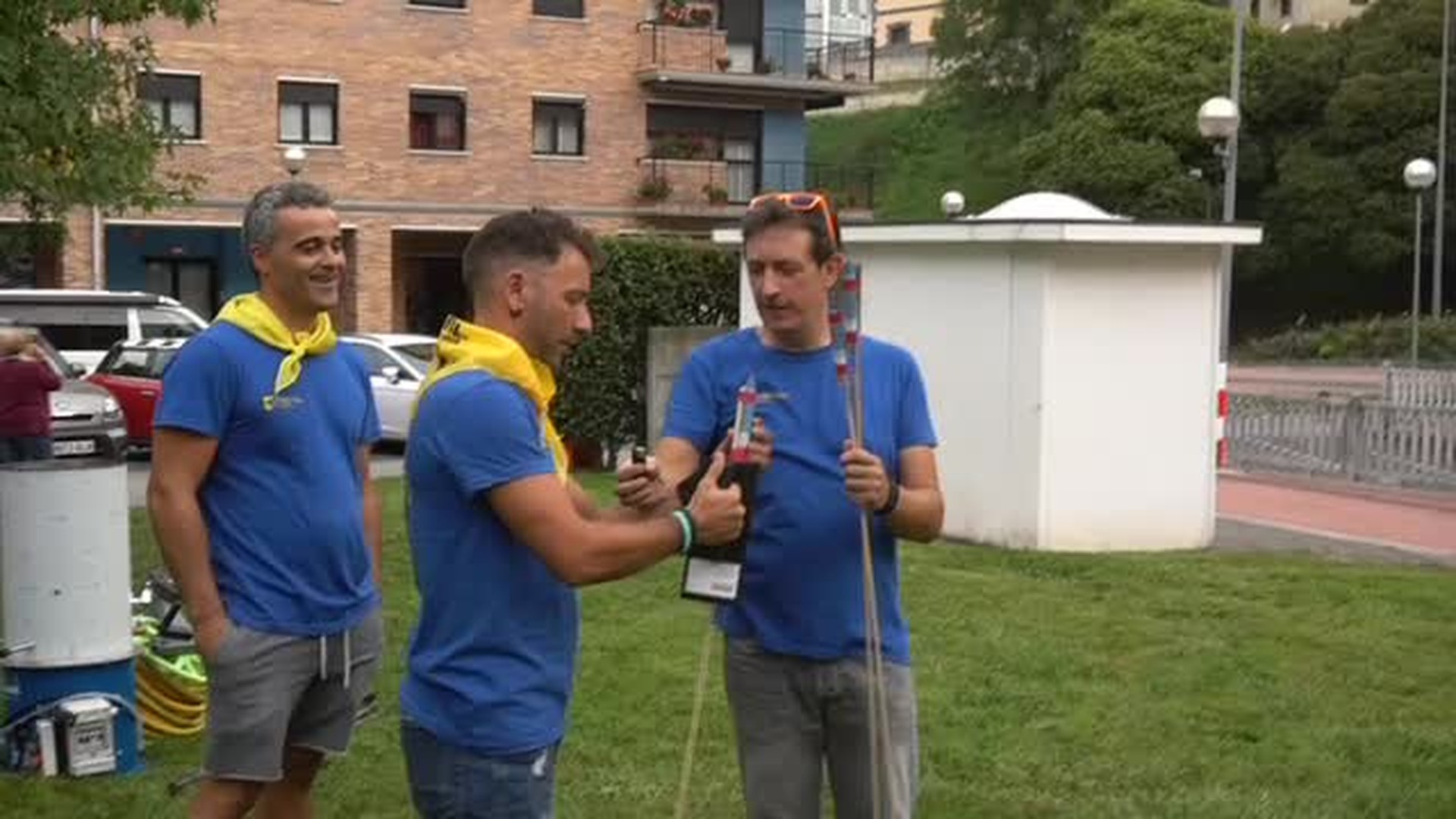 Etxeberriko (Urnieta) jaietako apar festaren eta txupinazoaren bideoa