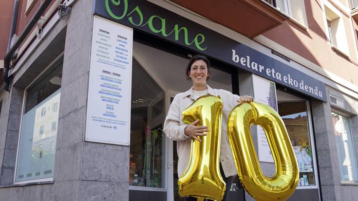 “Herritarrei esker bete ditut hamar urte hemen”