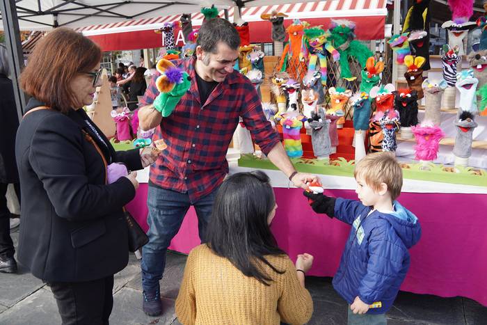 Larunbatean, azoka berezia Goikoplazan