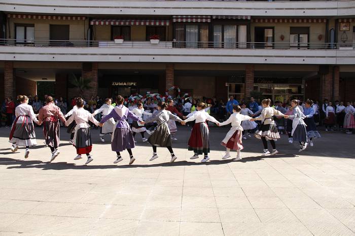 Dantzari Eguna ospatuko dute larunbatean Amasa-Villabonan