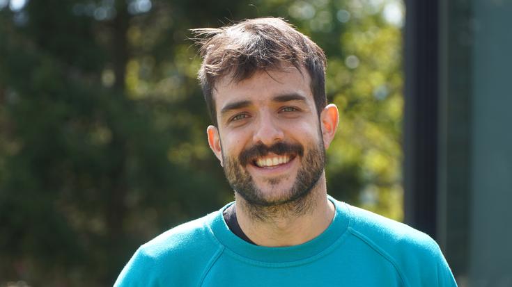 "Antton Telleria: umorea ardatz duen bide artistikoa"