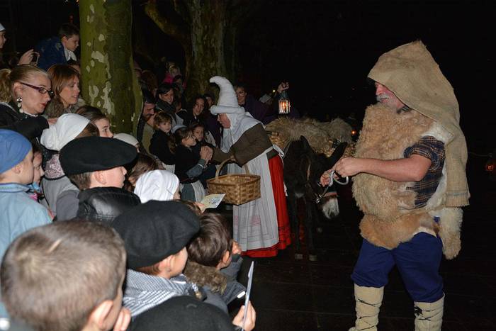 Olentzero eta Mari Domingiren etorrera