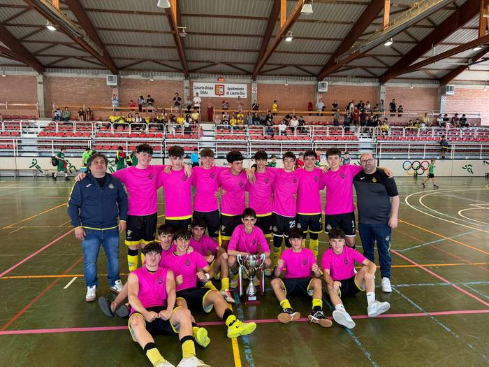 Areto-futboleko Euskal Liga irabazi dute