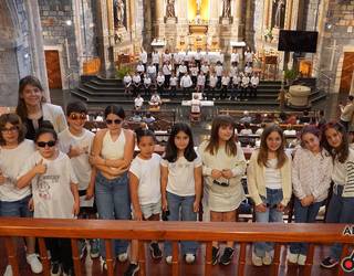 Donostiako eta Zarauzko abeslariekin aritu dira Urnietako Lourdes Iriondo musika eskolako ikasleak