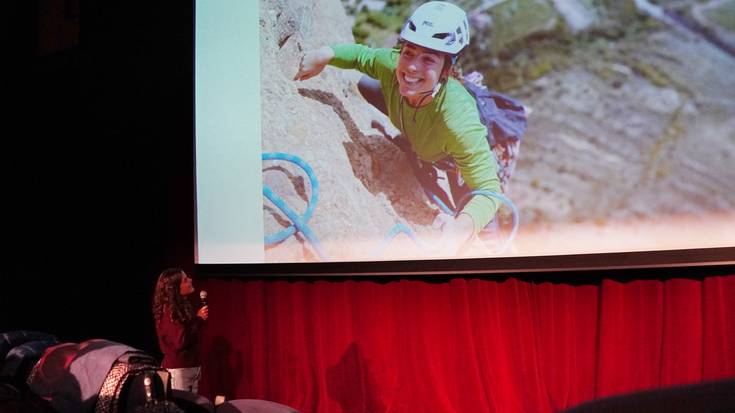 Abiatu da Amaia Agirre mendi zinemaldia