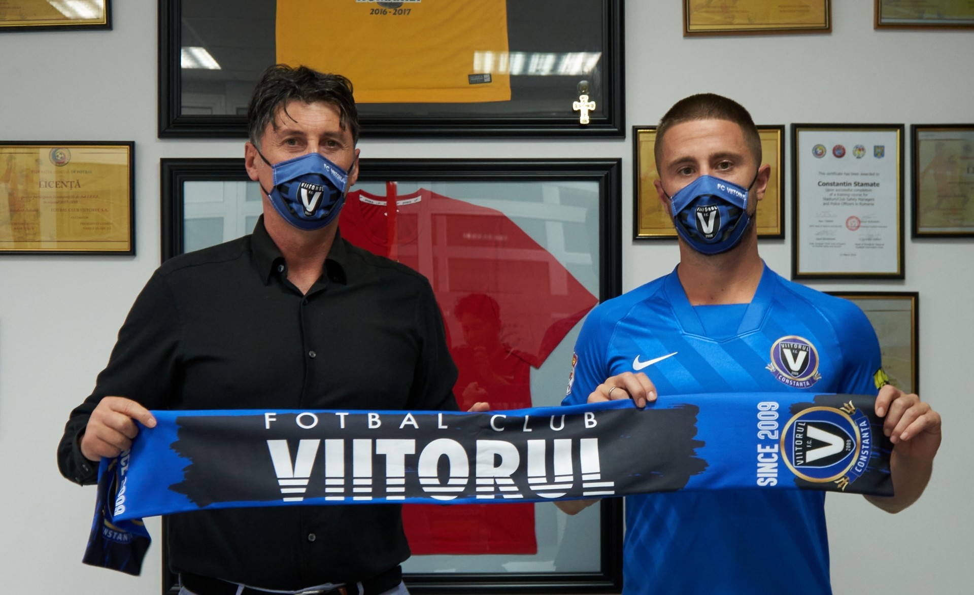 Jon Gaztañagak bi urteko kontratua sinatu du FC Viitorul Constanța talde errumaniarrarekin