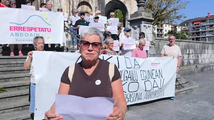 "Errespetatu Andoain" plataformaren elkarretaratzea Goikoplazan