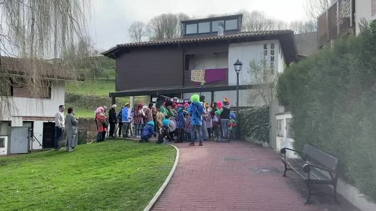 Ostegun Gizeneko kalejira, Larraul 2026