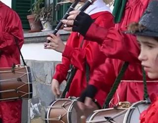 Puska-biltzea, gaur zortzi