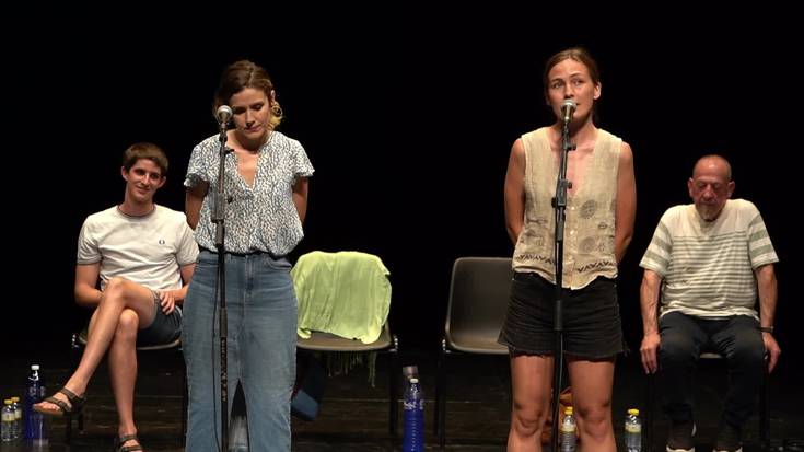 Bertso-saioa Sanjuanetan: Nerea Ibarzabal eta Alaia Martin, lehen parranda zaleak, orain amak