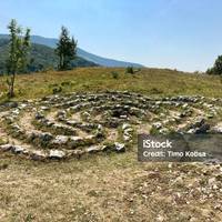Labirintoa eraikitze prozesua