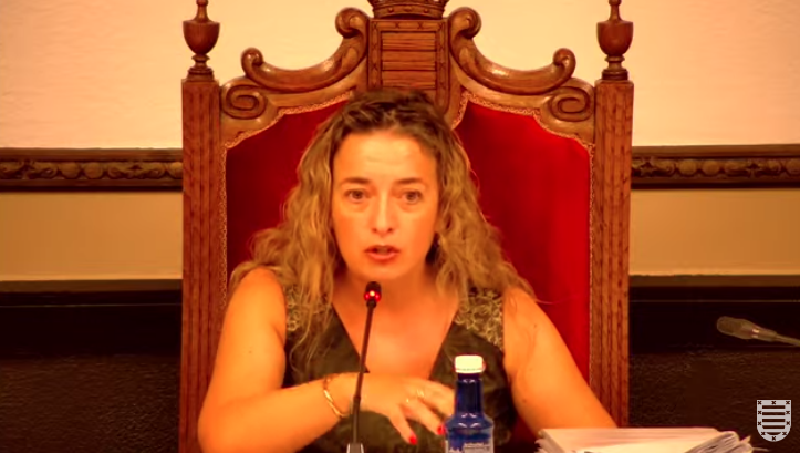 Herri plataformaren mozioa aurrera atera da, ez ohiko plenoan