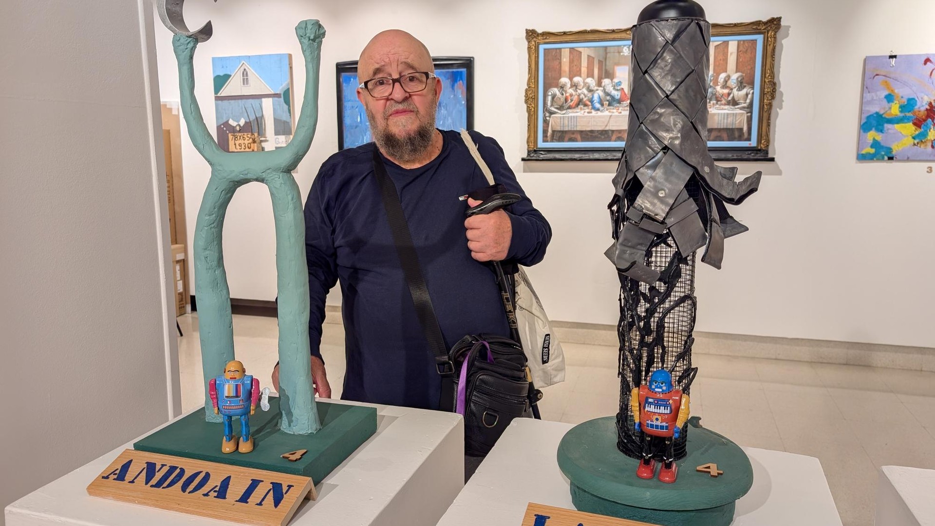 Arte kontzeptuala oinarri duen erakusketa egin du Iosu Gonzalezek