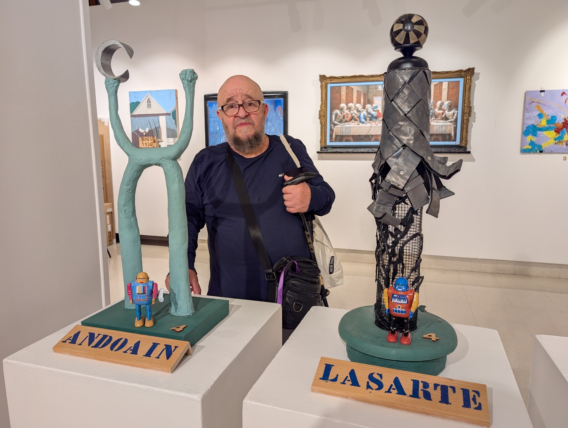 Arte kontzeptuala oinarri duen erakusketa egin du Iosu Gonzalezek