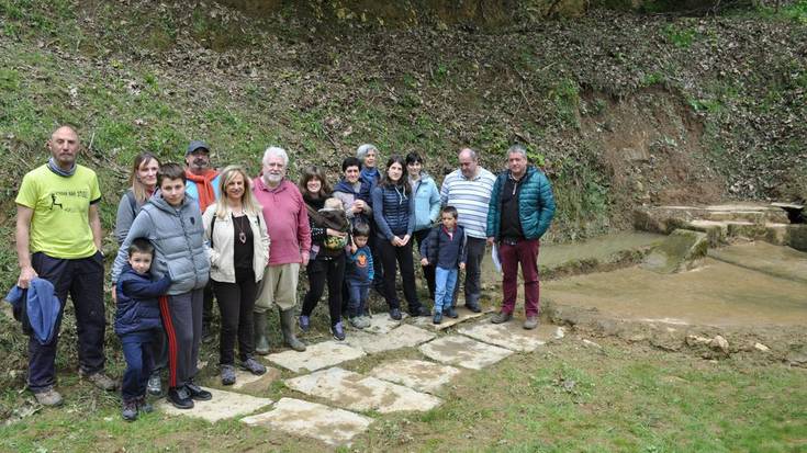 Errekalde labaderoaren inaugurazio ekitaldia izan da eguerdian