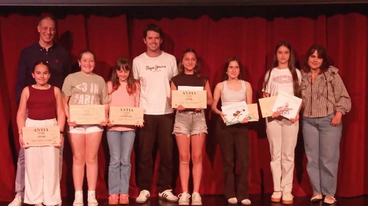 ANTIA LEHIAKETA, URNIETAKO UDALAK ANTOLATZEN DUEN LITERATUR LEHIAKETA