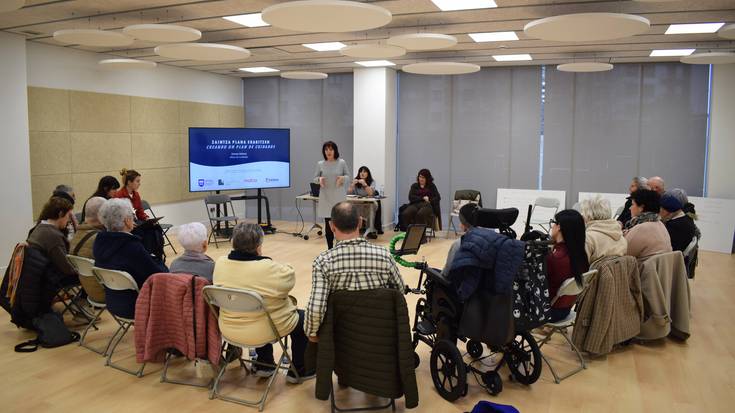 Zaintza Mahaiak urteko lehen lan-saioa egin du