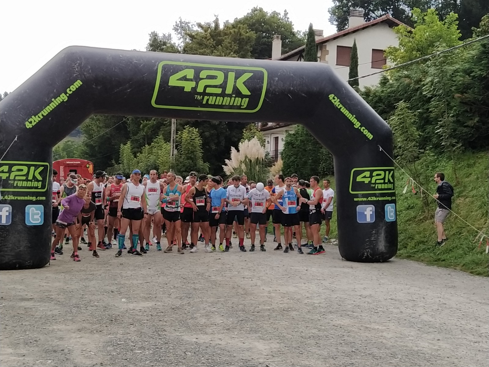 Leitzaran eta Plazaola naturbideen arteko lasterketa 2021era atzeratu dute