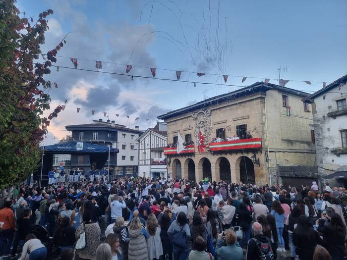 "Sanmiel jaiak giro onarekin, parte-hartzearekin eta aparteko gorabeherarik gabe garatu dira"