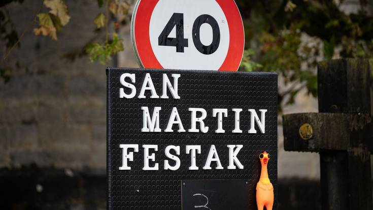 Giro ederra Amasako jaien atarian