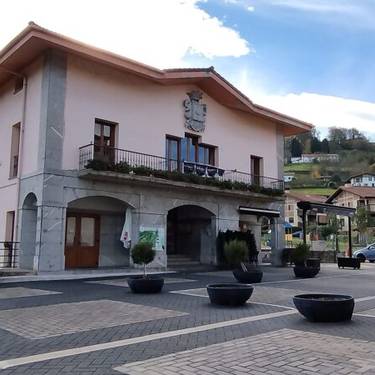 Larraulgo festen balorazioa egin eta kultur astea antolatzeko bilera, urriaren 23an