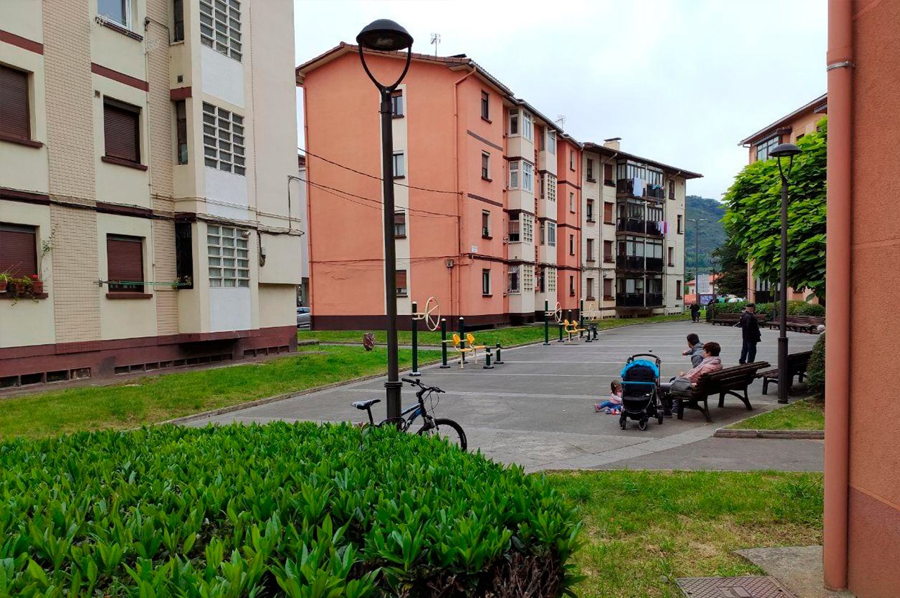 Agustin Leitza plaza, iragana eta oraina