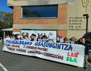 Ospitale guztiz publikoa eskatzeko eta subrogazioa bermatzeko manifestazioa