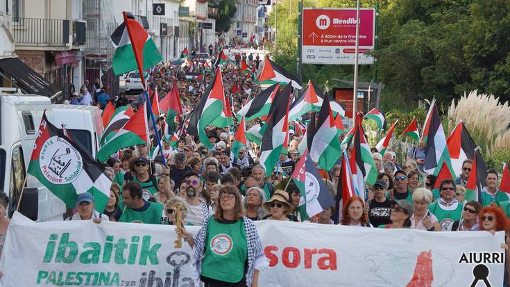 Hendaian amaitu zen palestinarren eskubideen aldeko “Ibaitik Itsasora” ibilaldia