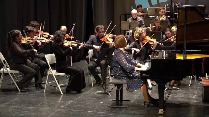 Luis Mariano Elkarte Lirikoaren Orkestra Sinfonikoa eta Myriam Ulanga piano-jolea