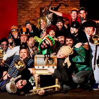 Tiktara & Gasteiz Big Band-en kontzertua, Saroben