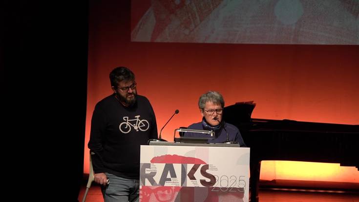 37. Rikardo Arregi Kazetari sari-ekitaldia: Angel Erro eta Itxaro Borda epaimahai kideen hitzartzea