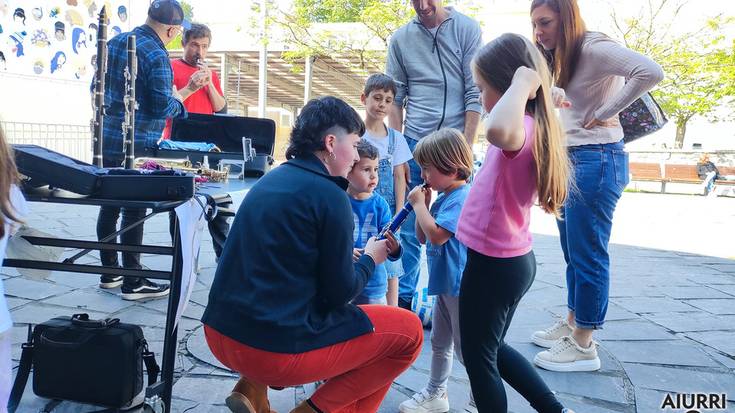 Instrumentuen probaketa saioa, Udal Musika Eskolako irakasleek lagunduta