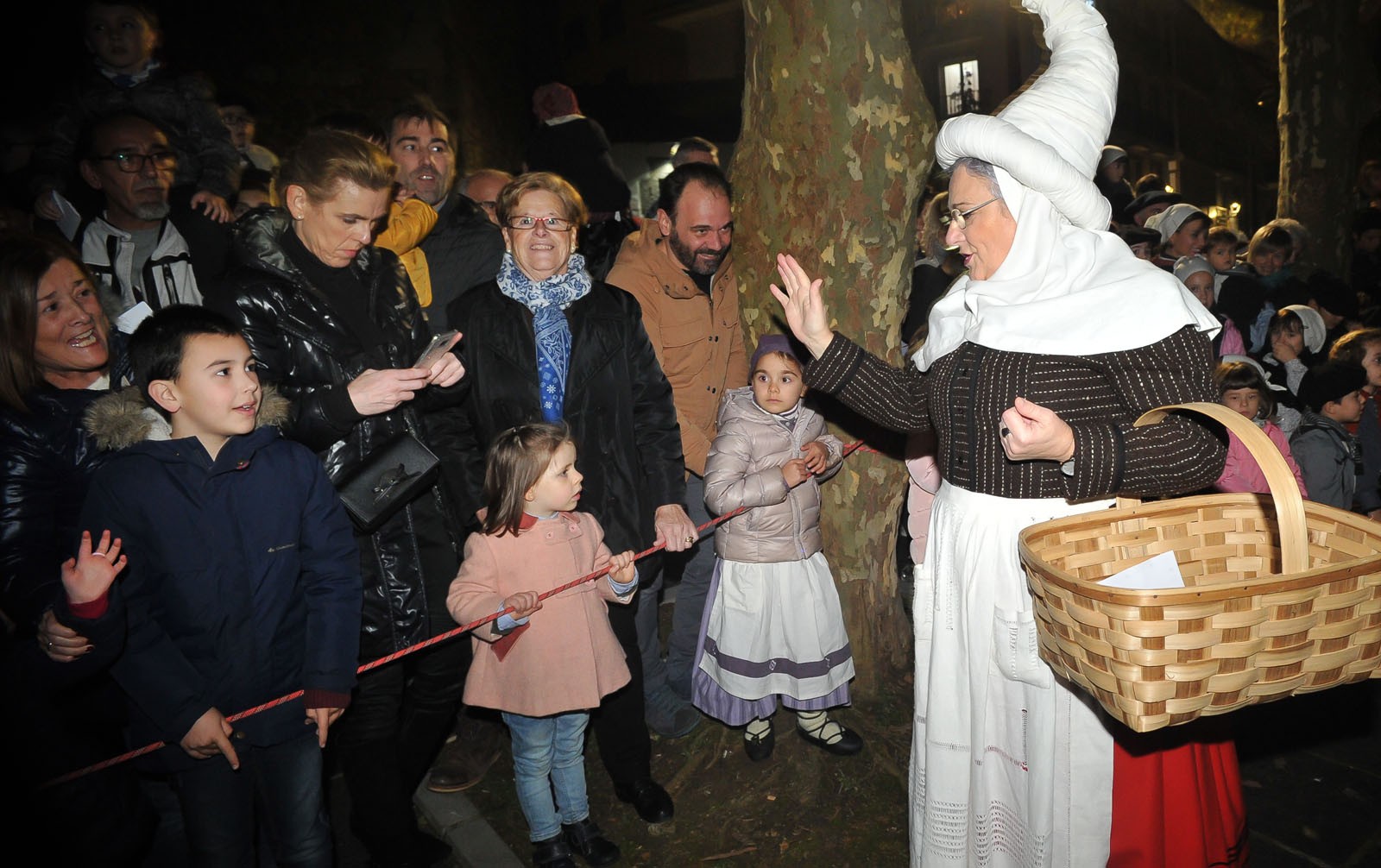Bastero plazatik abiatuko dira Olentzero eta Mari Domingi