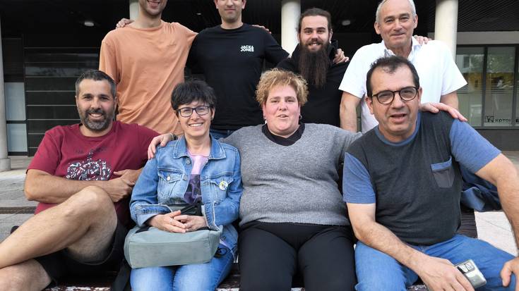 Salgai jarri dituzte San Juanetan txuleta jatean parte hartzeko txartelak