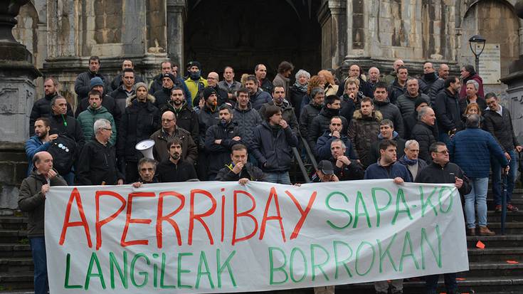 SAPAko langileek elkarretaratzea egingo dute bihar, lan baldintzak hobetzeko eskatuz