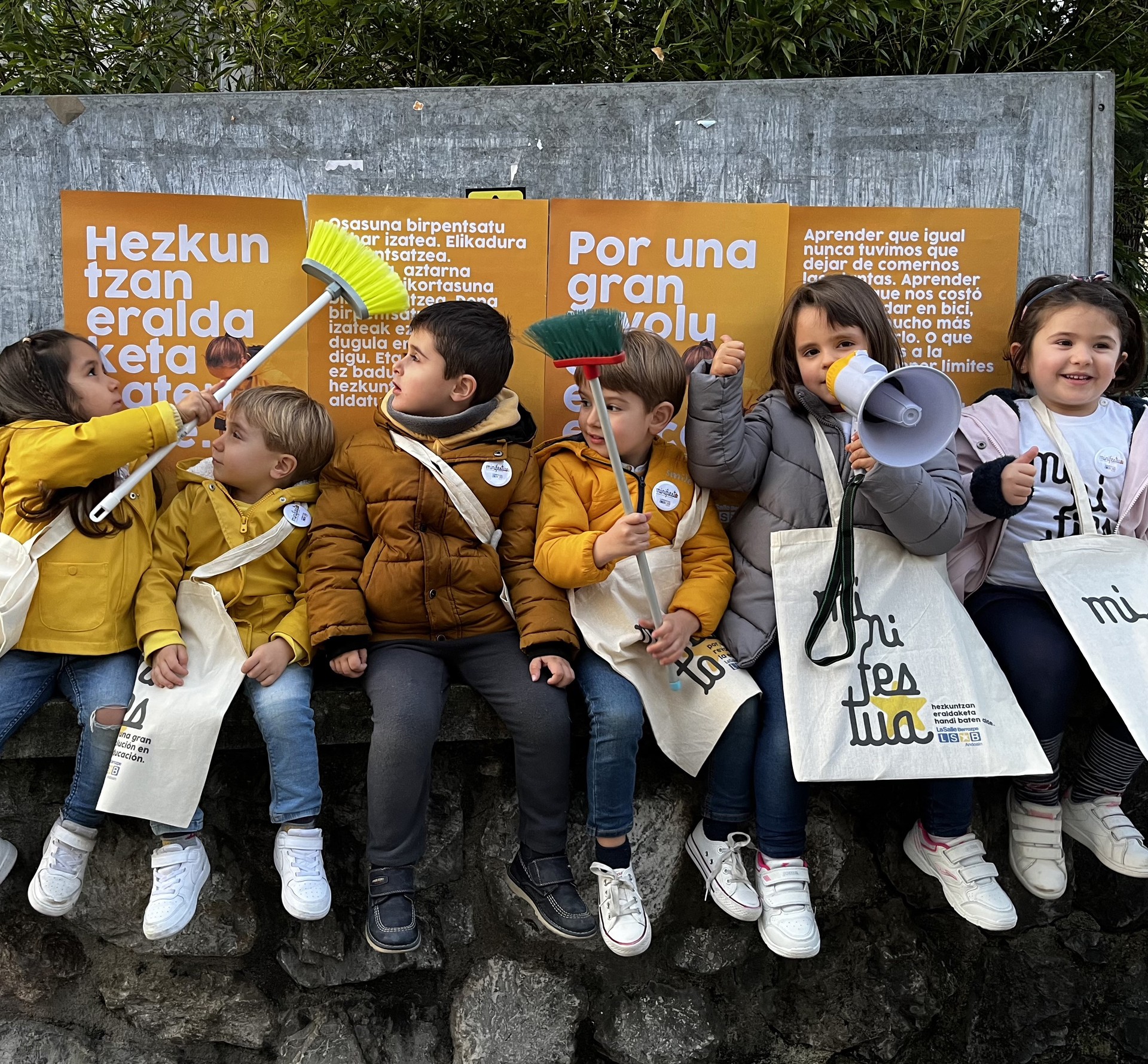 La Salle Berrozpe Ikastetxeak 2020an jaiotako haurren familientzako jardunaldiarekin burutuko du larunbatean «Minifestu» ekimena, hezkuntzan egin duen eraldaketa erakusteko