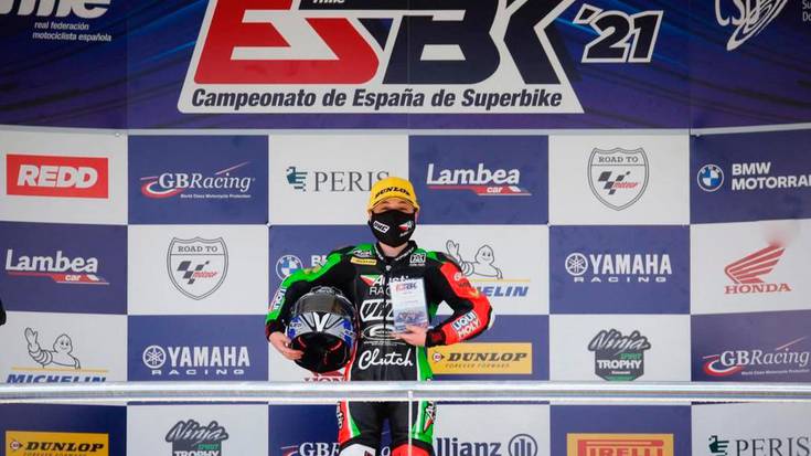 Beñat Fernandez 'Pelontxu'k Jerezeko lasterketa irabazi du Moto4 mailan