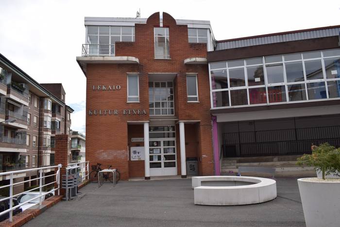 Atzerriko ikasketak eta prestakuntza ibilbideak homologatzeko formazio-saioa Urnietan