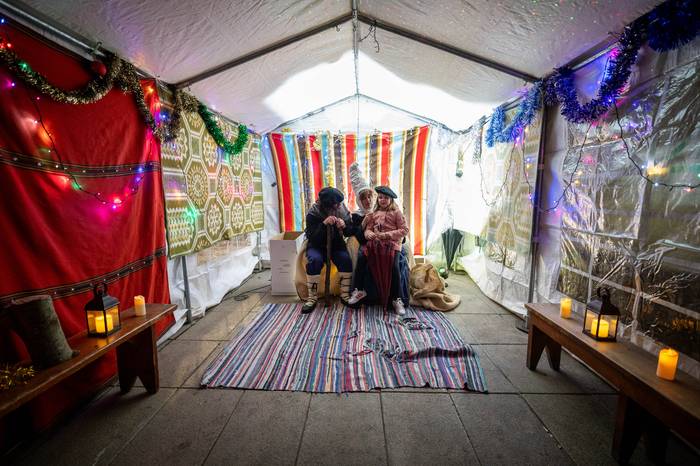 “Oso eskertuta gaude etxe guztietan egiten diguzuen harrerarekin”