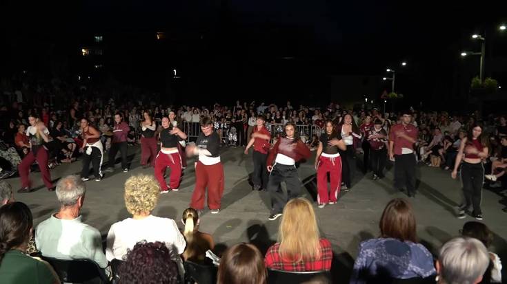 Bakartxo&Joseba dantza eskolako ikasleen dantza urbanoak (3)