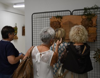 Egur taila erakusketa ikusgarria inauguratu dute Zizurkilen