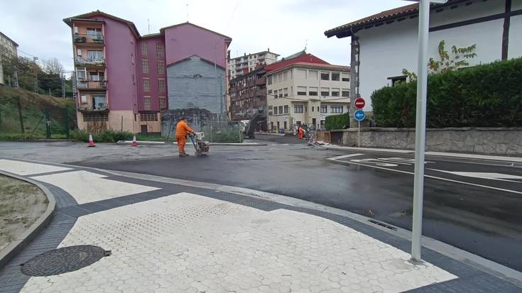 Asfaltatze-lanak Kaletxikin