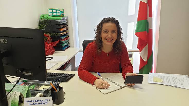 Telefono bidezko zuzeneko arreta-zerbitzua jarriko du martxan Maider Lainezek