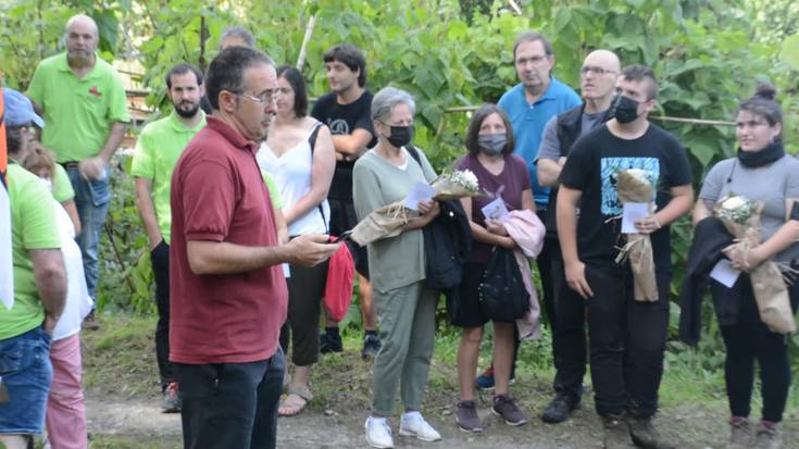Laguntzaileei esker oneko oroigarria, Burdinak antolatutako Ortzaika karobiaren piztean
