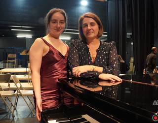 Finezia handiko kontzertua egin zuten Luis Fracaren abestiekin