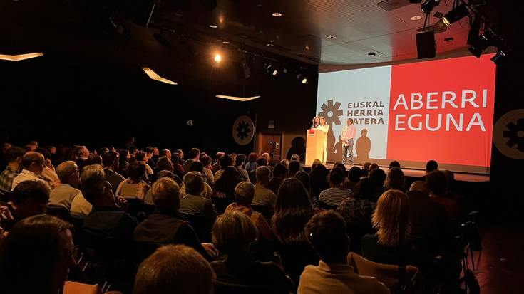 "Aberri Eguna ospatzea ezinbestekoa da guretzat"
