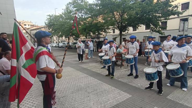 San Inazio martxarekin abiatu da danborrada