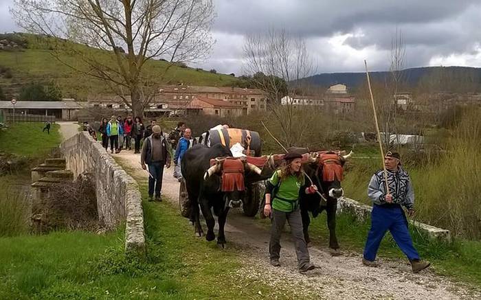 Gurdi Bidea badator Andoainera eta Urnietara