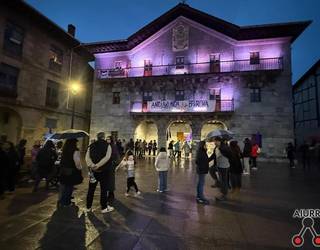 Ekitaldi sorta Asteasun, Martxoak 8ren harira