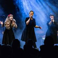 Aretha Franklin abeslariari gorazarre, Gabonetako gospel emanaldian